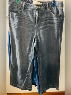torrid Relaxed Dark Blue Wash Women’s Wide Leg Jeans